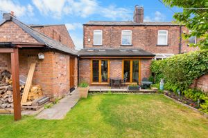 Photo 27- click for photo gallery